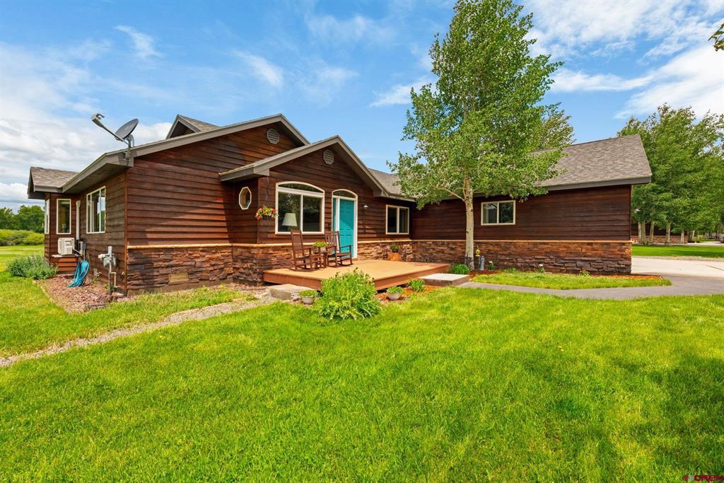 695 Fairway Lane