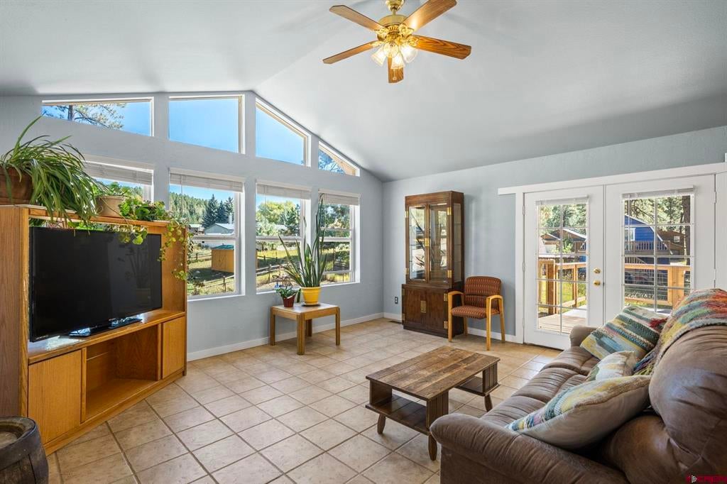 302 Forest Lakes Drive