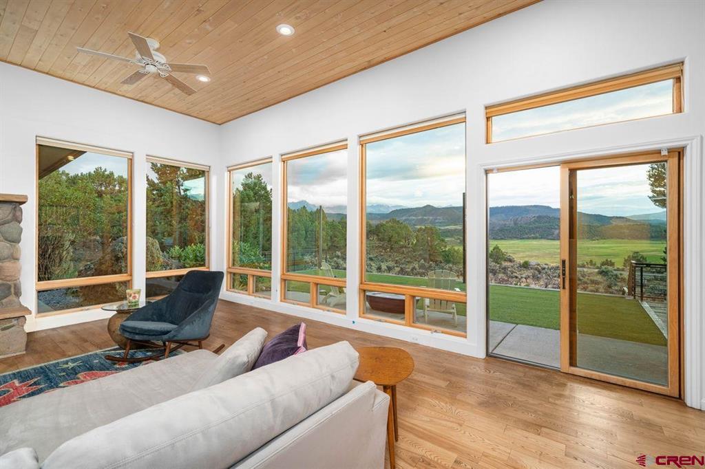 1040 Golden Eagle Trail