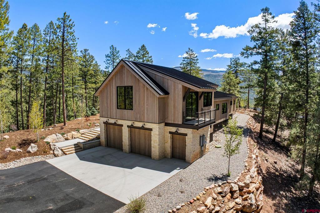 49 Bluff Drive
