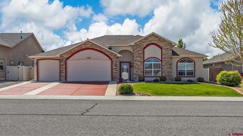 Photo of 3334 Congress Street, Montrose, CO 81401 (MLS # 834253)