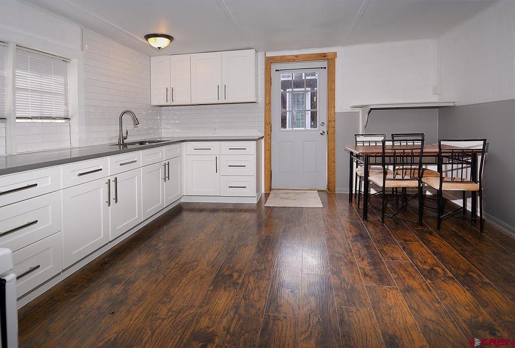 308 Whiterock Avenue