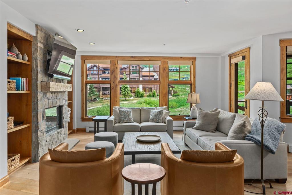 14 Hunter Hill Road C203