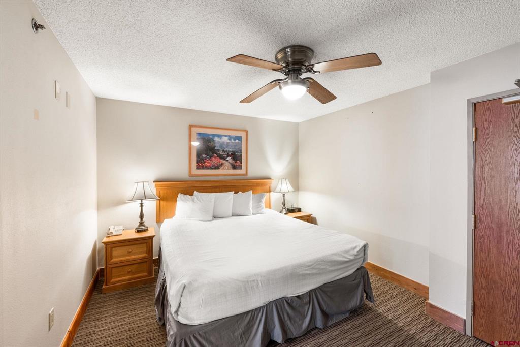 6 Emmons Road 265