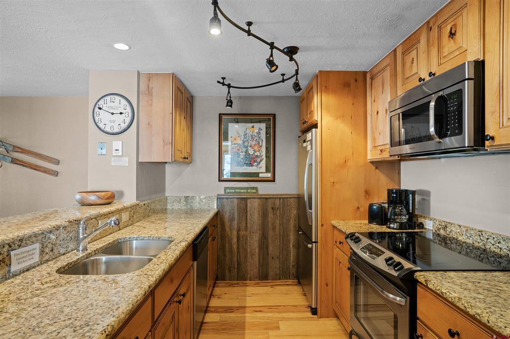 651 Gothic Road 304C