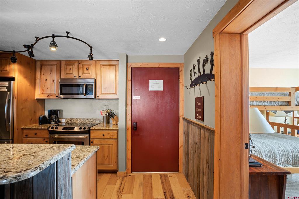 651 Gothic Road 304C