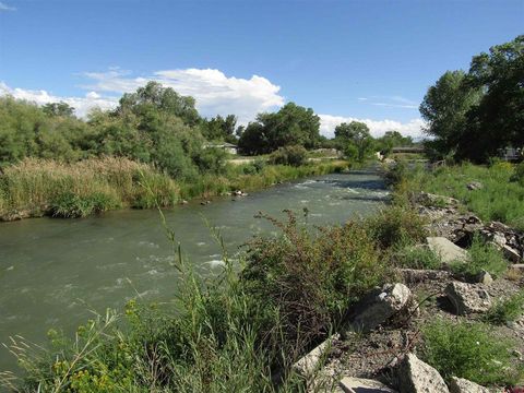 461 W Main Street Montrose CO 81401