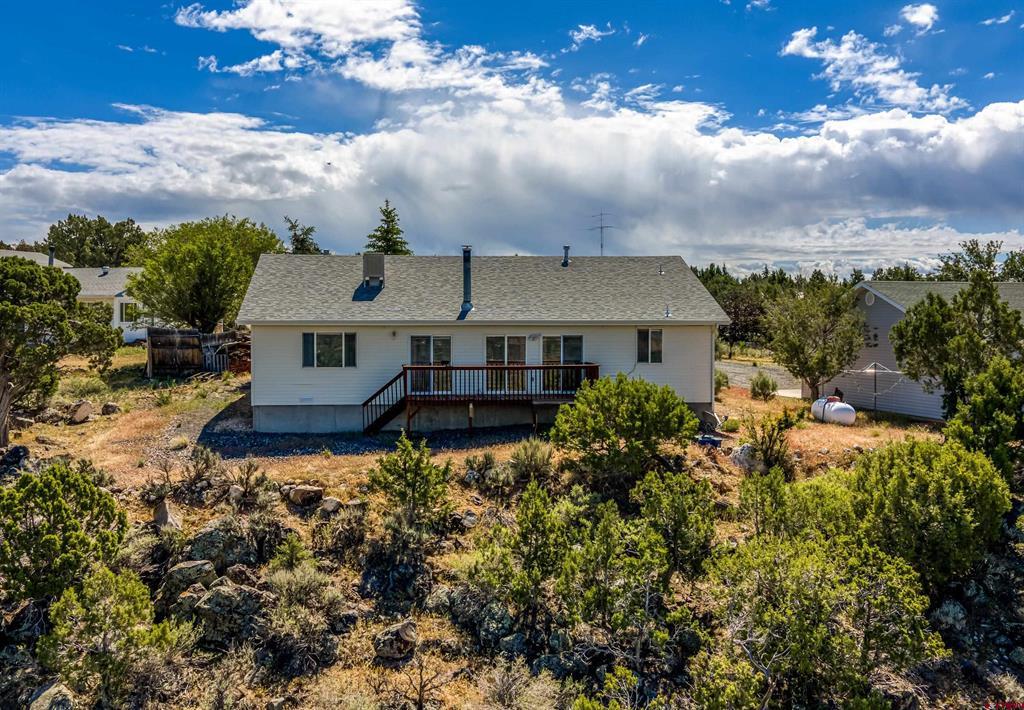 24239 Valley View Circle
