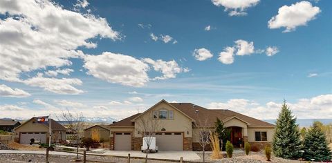 Photo of 69072 Oak Grove Road, Montrose, CO 81401 (MLS # 833690)