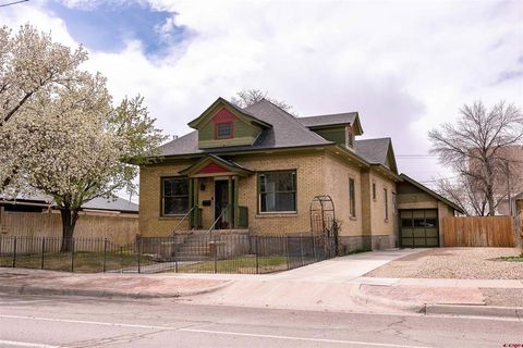 Photo of 821 Main Street, Delta, CO 81416 (MLS # 832976)