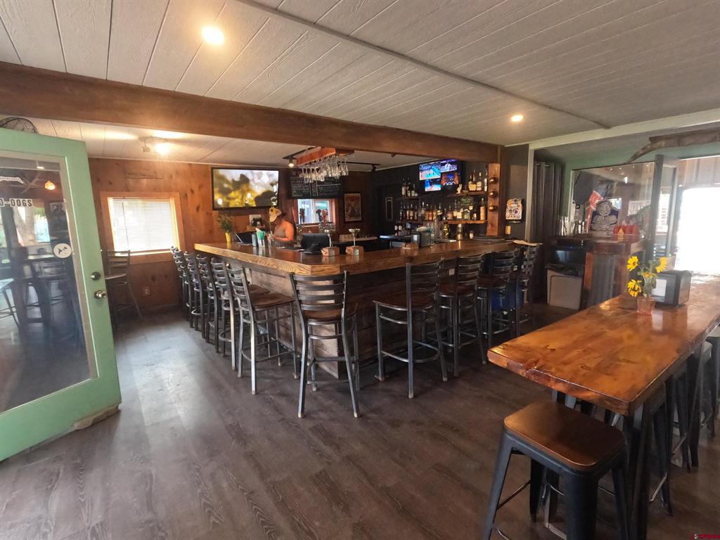 651 W US Hwy 160
