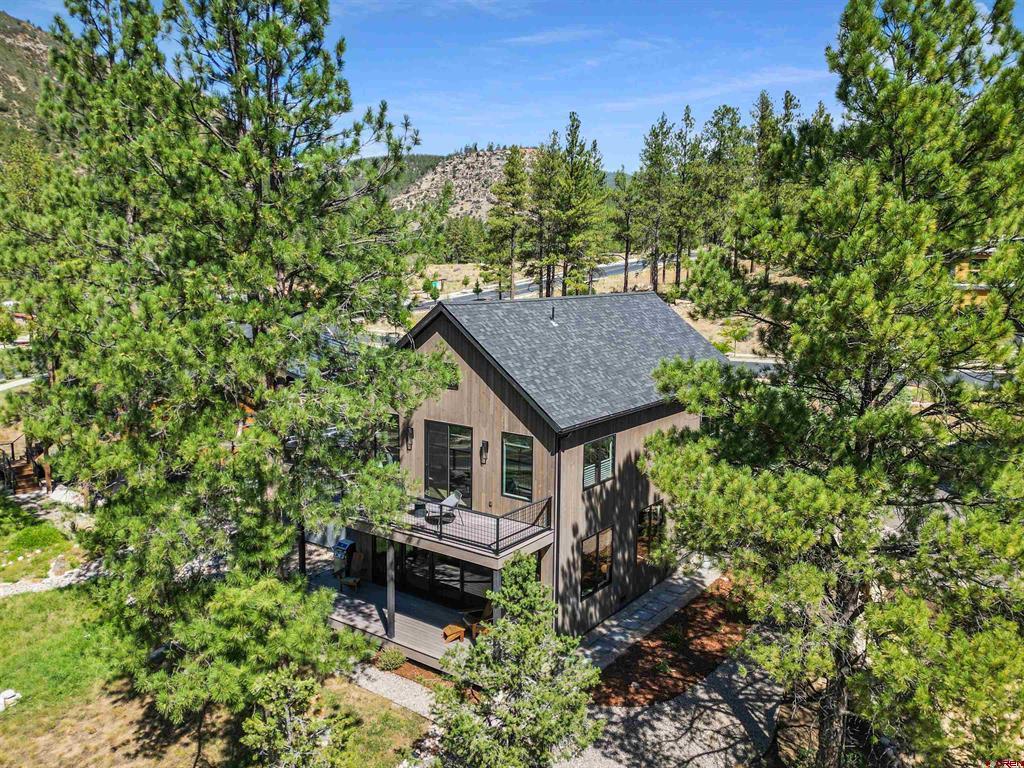 46 Larkspur Street