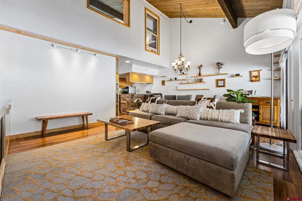 365 S Tamarron Drive 787