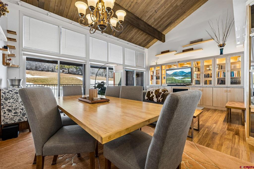 365 S Tamarron Drive 787