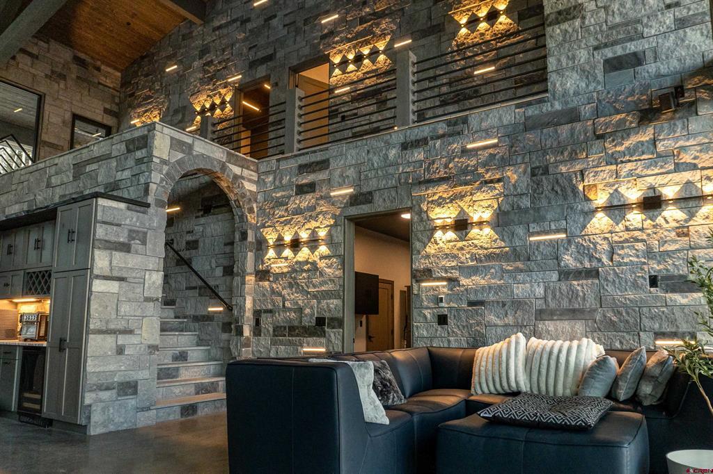 50221 HWY 550 Highway