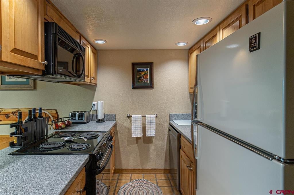 50827 N Hwy 550 321