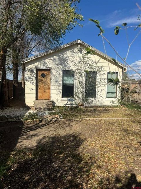 Photo of 1123 N Cascade Avenue #A, Montrose, CO 81401 (MLS # 834576)
