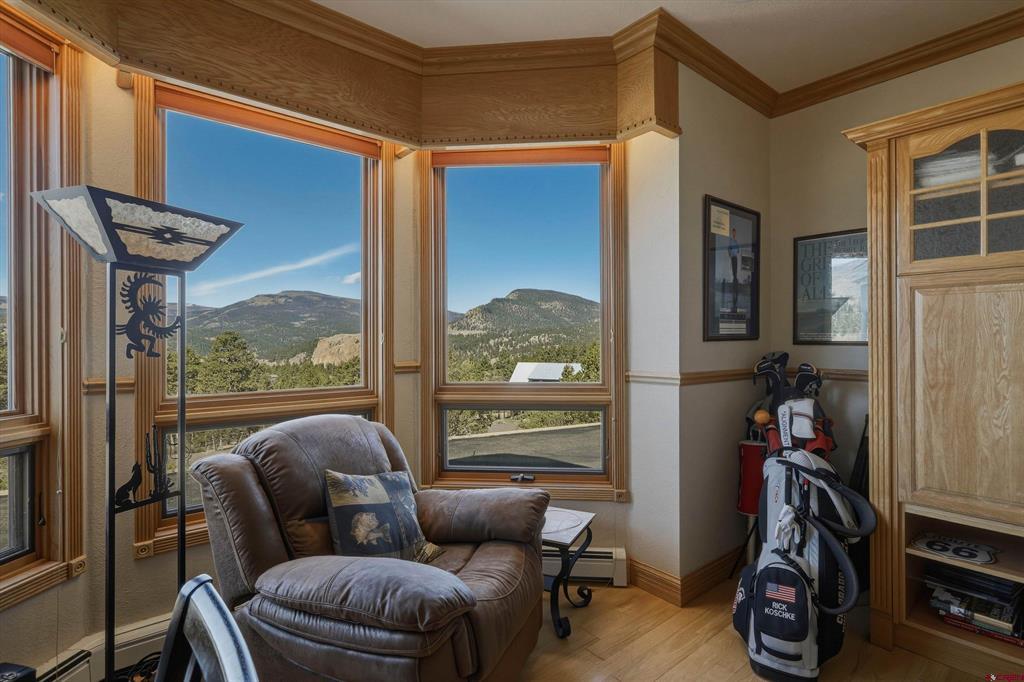 465 Skyline Dr - Photo 3