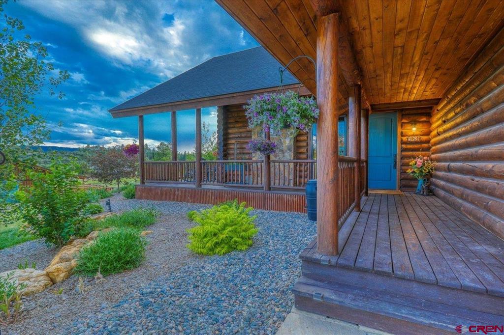 581 Mariposa Drive