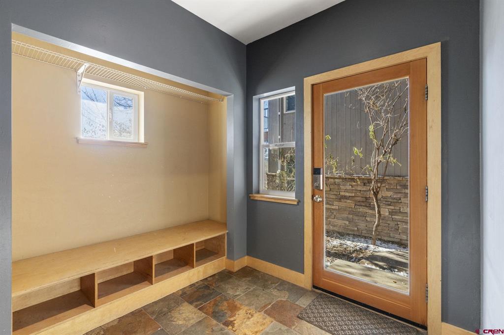 580 Animas View Drive 1