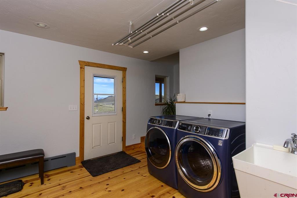 Gunnison, Colorado 81230, United States, 4 Bedrooms Bedrooms, ,4 BathroomsBathrooms,Residential,Active,252096