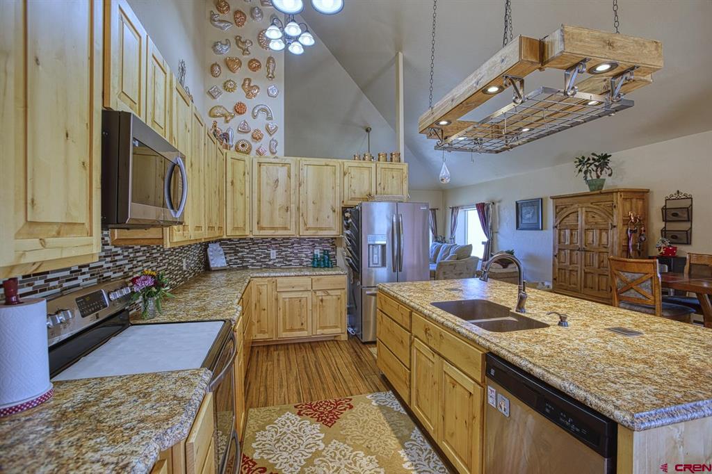 38150 Fruitland Mesa Road