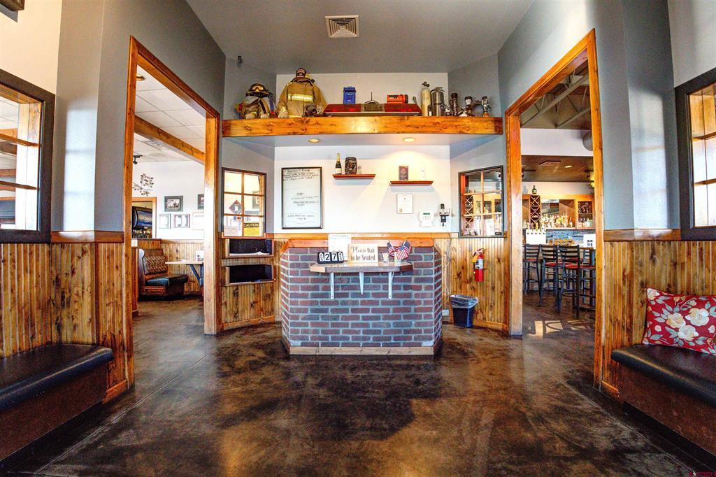 1209 E Main Street