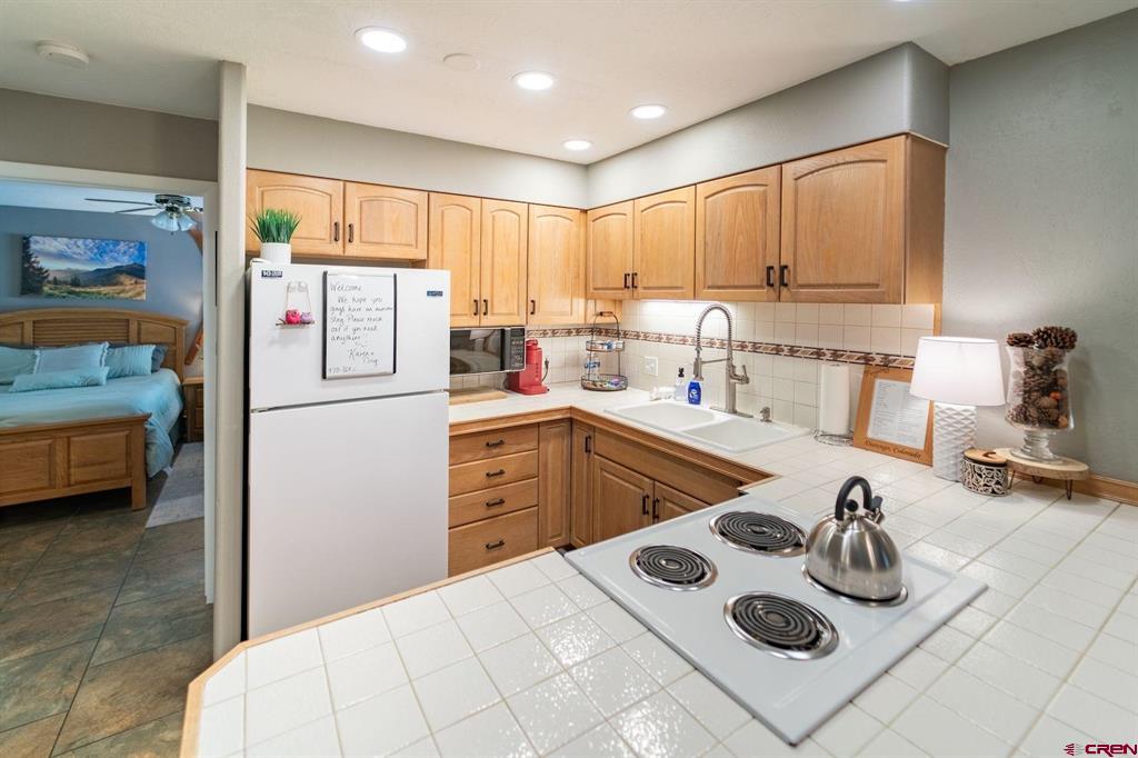 395 Sheol Street 26
