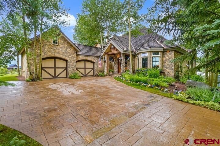 15 and 14 Garland Drive