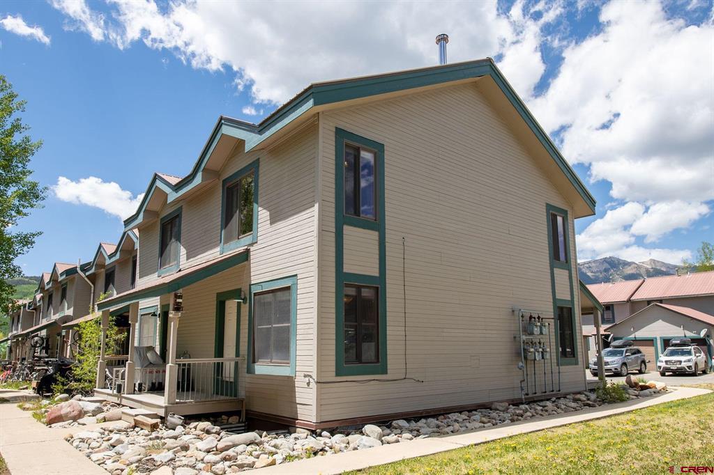 148 Elcho Avenue 20