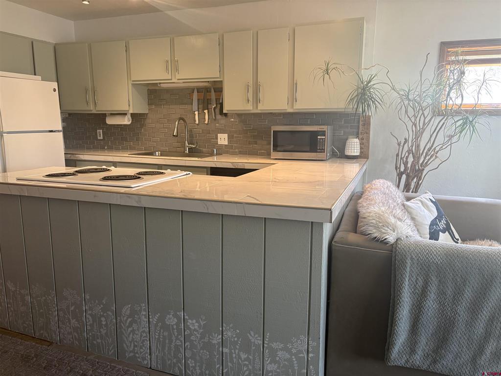 26 Castle Road 3