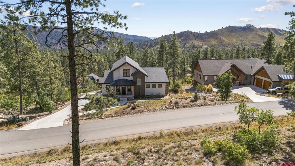 123 Boulder View Drive