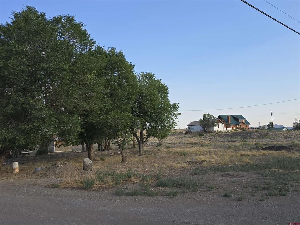 1035 8Th Street - Photo 3