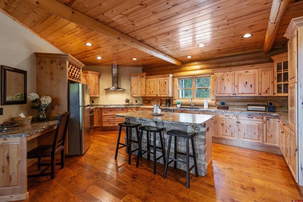 640 Clear View Road