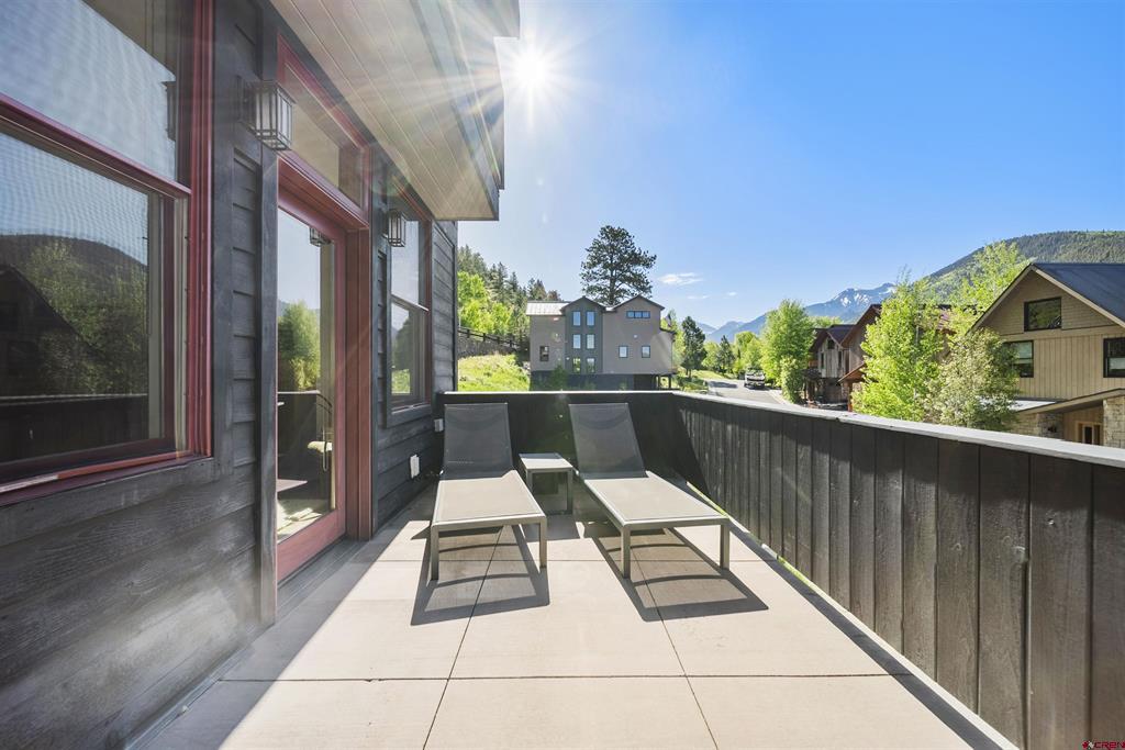 245 S Sunset Ridge Drive