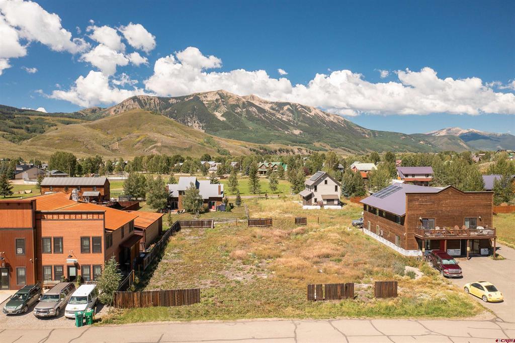 257 Gillaspey Avenue