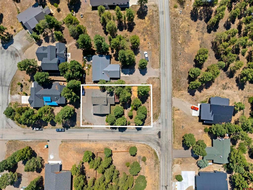 708 Oakwood Circle