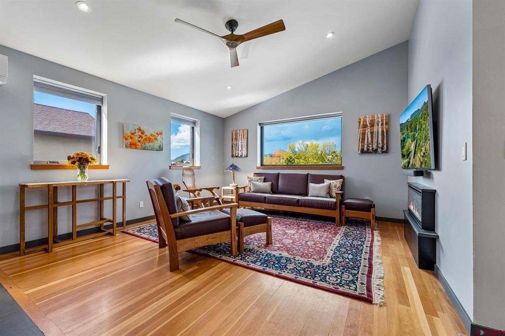 350 Jenkins Ranch Road