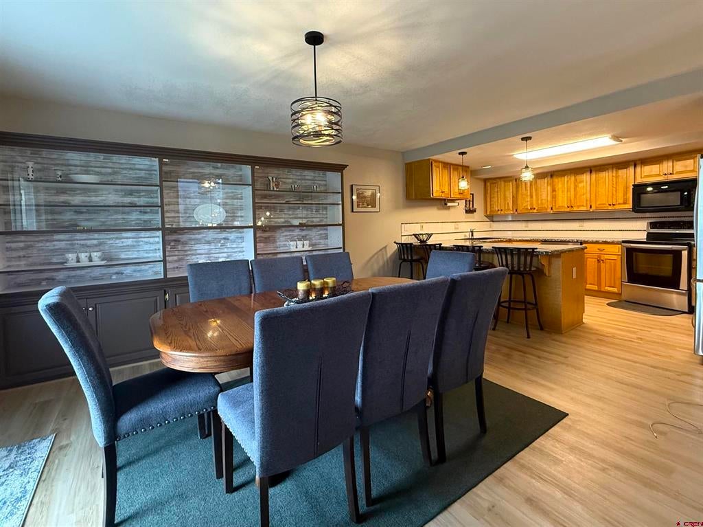 50827 N Highway 550 25