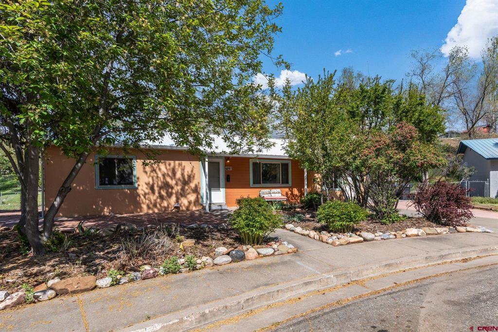 97 Folsom Place