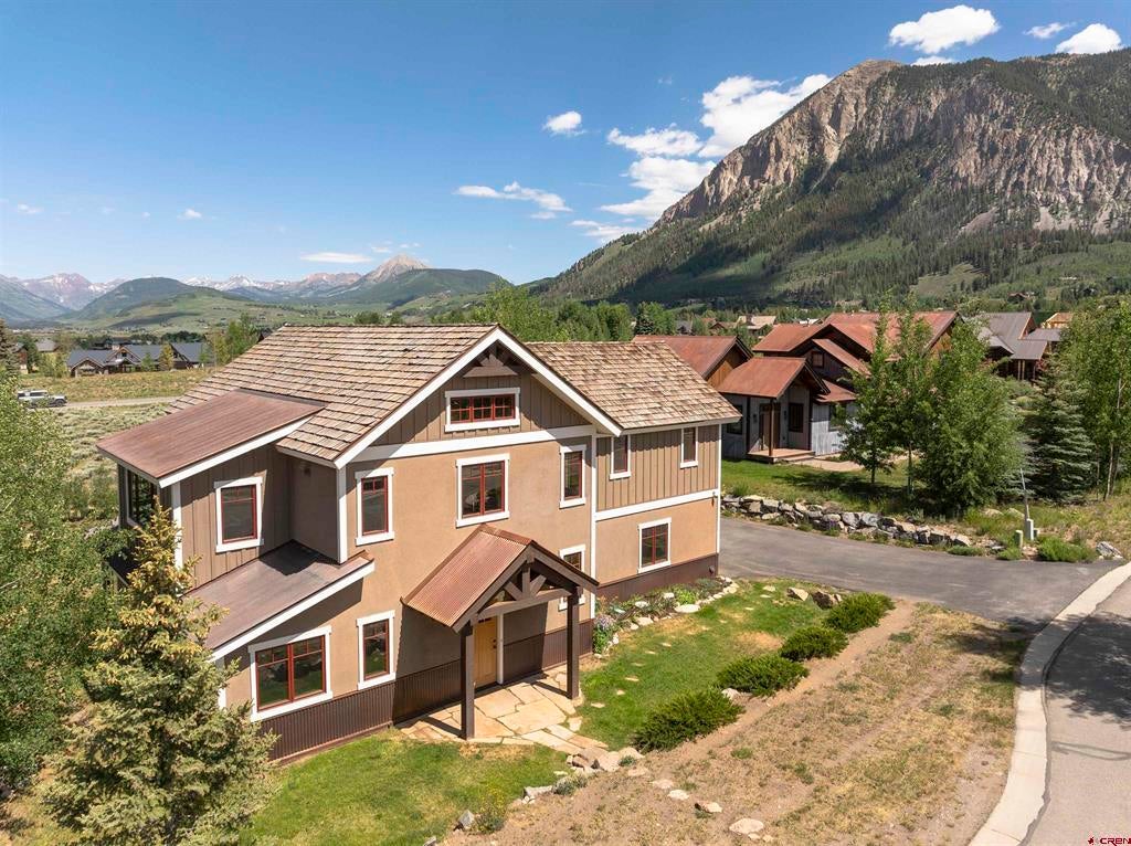 137 Larkspur Loop