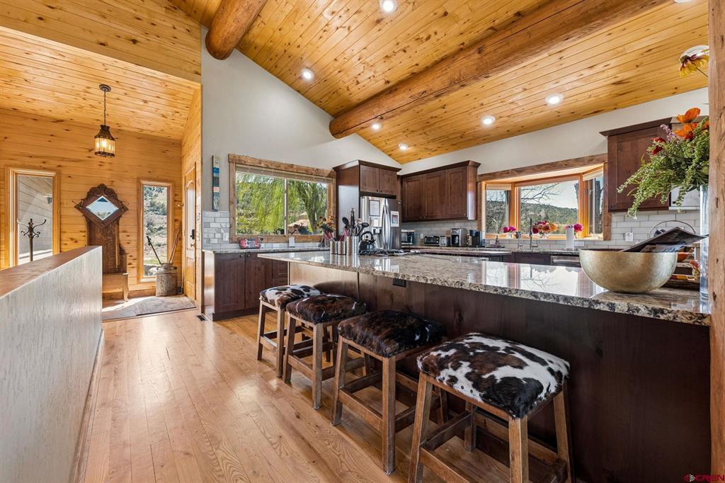 768 & 760 Bardin Drive