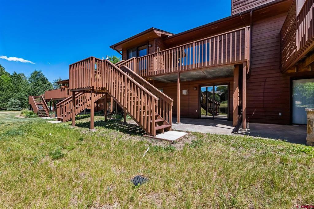 325 Pine Ridge Loop