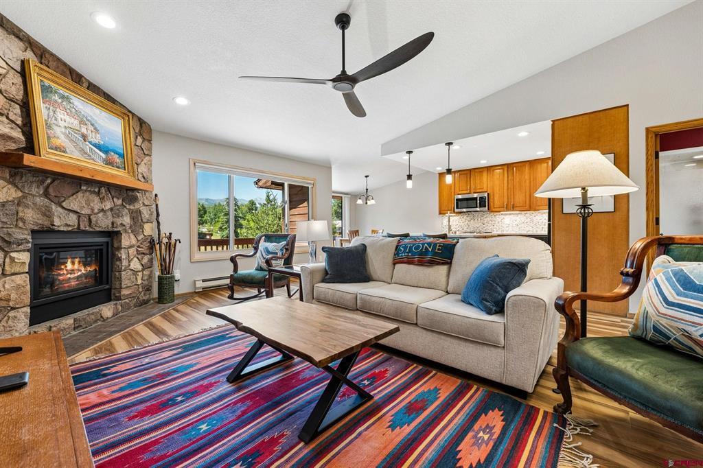 325 Pine Ridge Loop