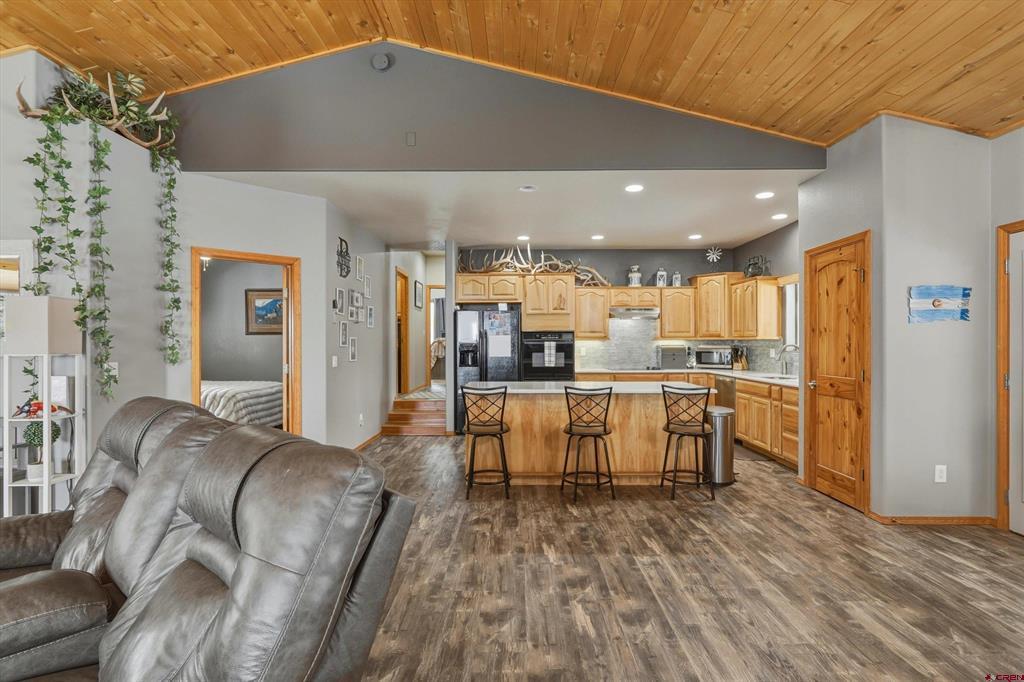 803 Twin Creek Circle