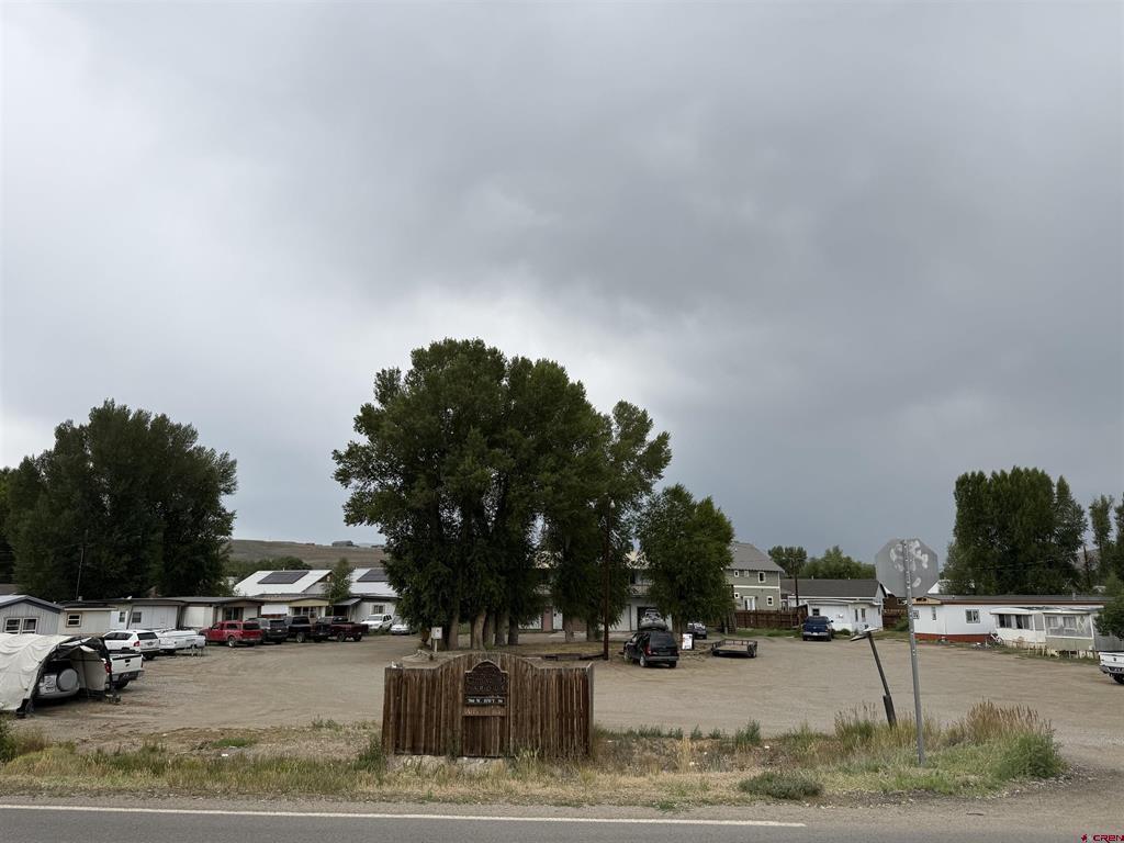 700 Highway 50