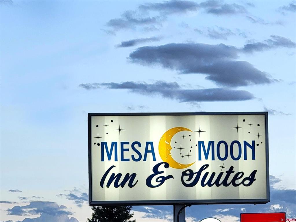 885 S Grand Mesa Drive