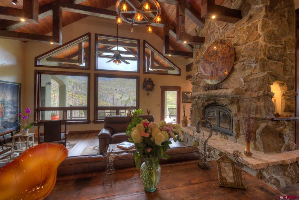 1833 Yellowstone Creek Road