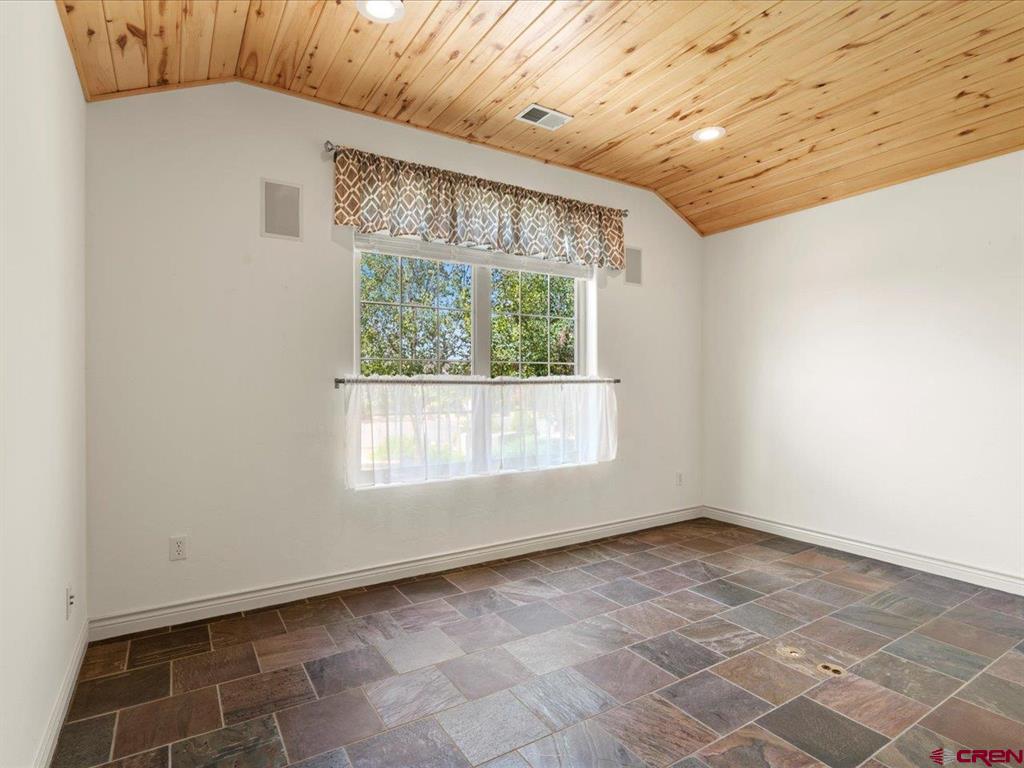 Montrose, Colorado 81401, United States, 3 Bedrooms Bedrooms, ,3 BathroomsBathrooms,Residential,Active,172783