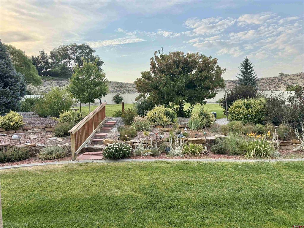 Montrose, Colorado 81401, United States, 3 Bedrooms Bedrooms, ,3 BathroomsBathrooms,Residential,Active,172783